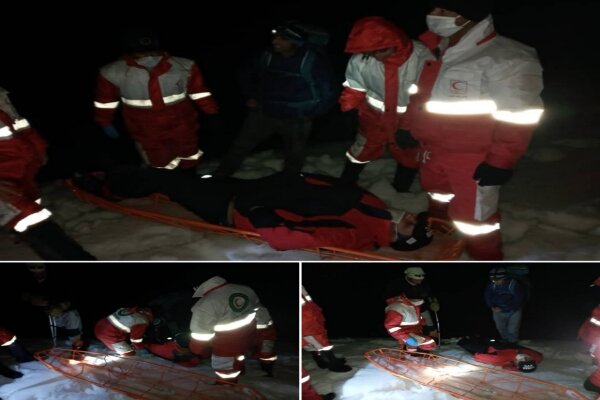 نجات 2 کوهنورد در دریاچه در دریاچه داموروند تار - خبرگزاری آنلاین | اخبار ایران و جهان