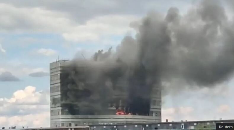 ۸ کشته در آتش‌سوزی شدیدِ یک ساختمان اداری در حومه مسکو+فیلم